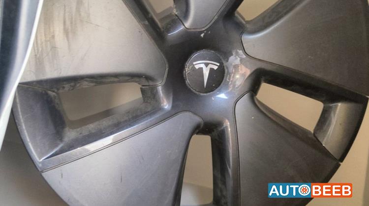 Wheel and Rims Wheel Covers  Tesla 3