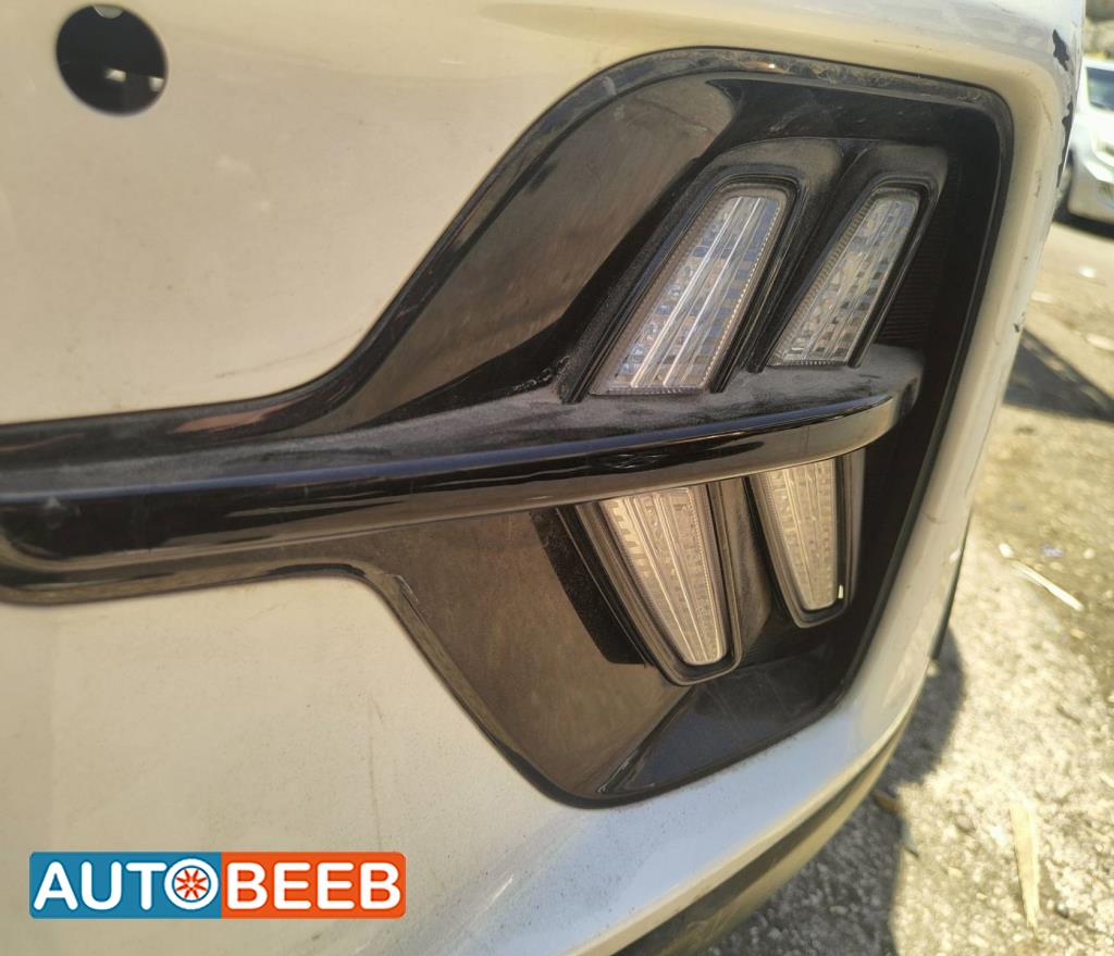 Lights Spotlight KIA Niro