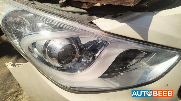 Lights Front light Hyundai Sonata
