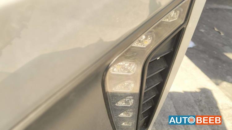 Lights Spotlight Hyundai Ioniq