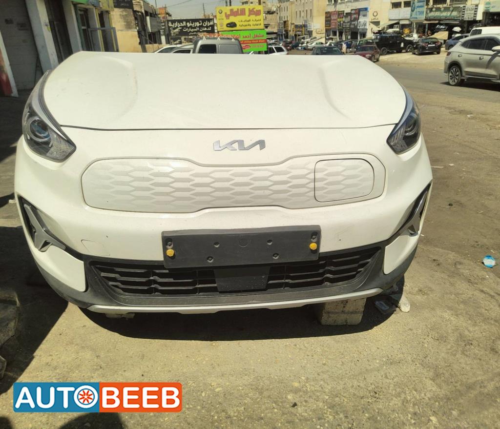 Body  Front clip KIA Niro