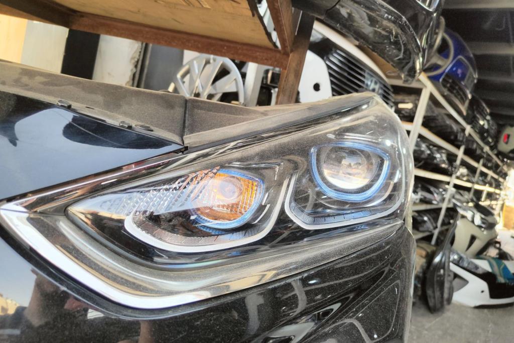 Lights Front light Hyundai Sonata