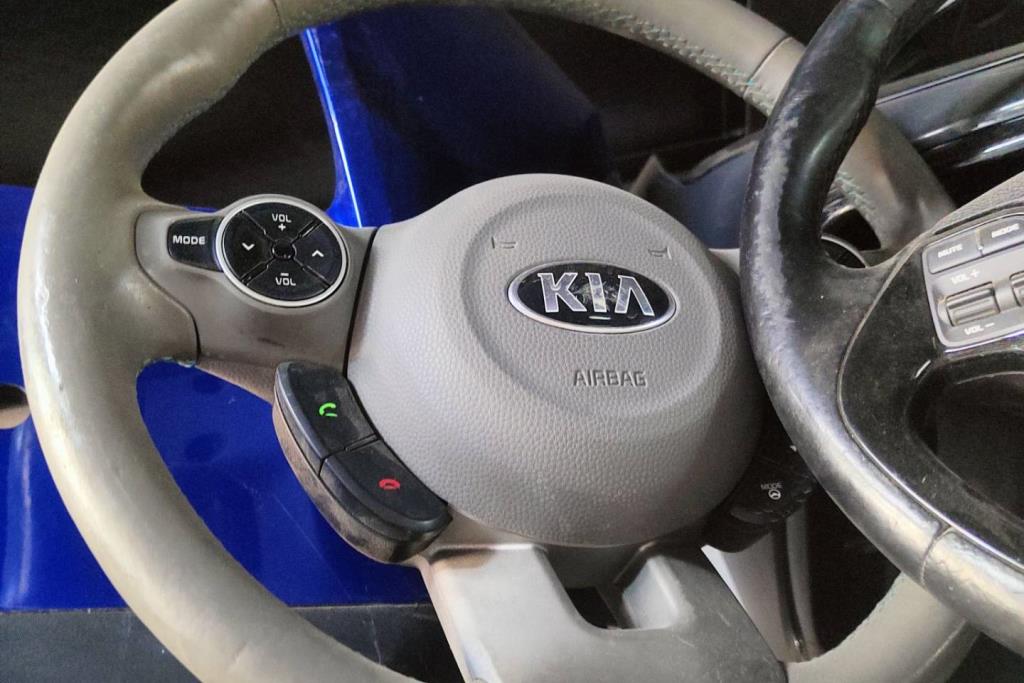 Cabin  Steering Wheel KIA Soul