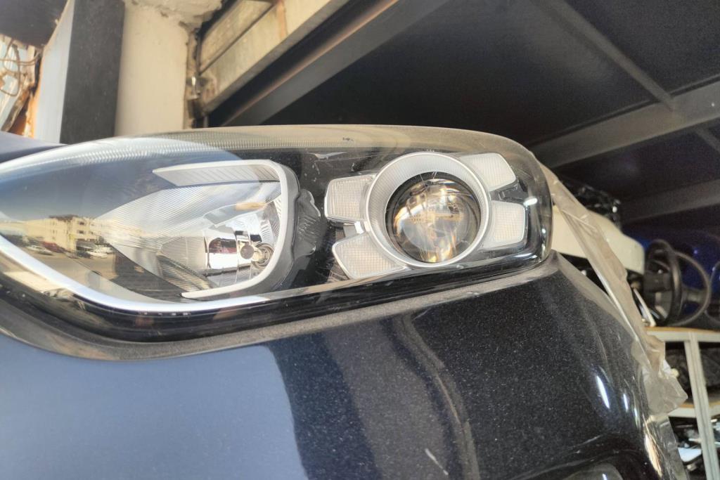 Lights Front light KIA Cerato