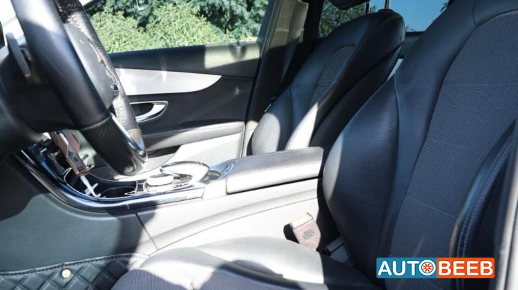 Mercedes Benz C200 2020