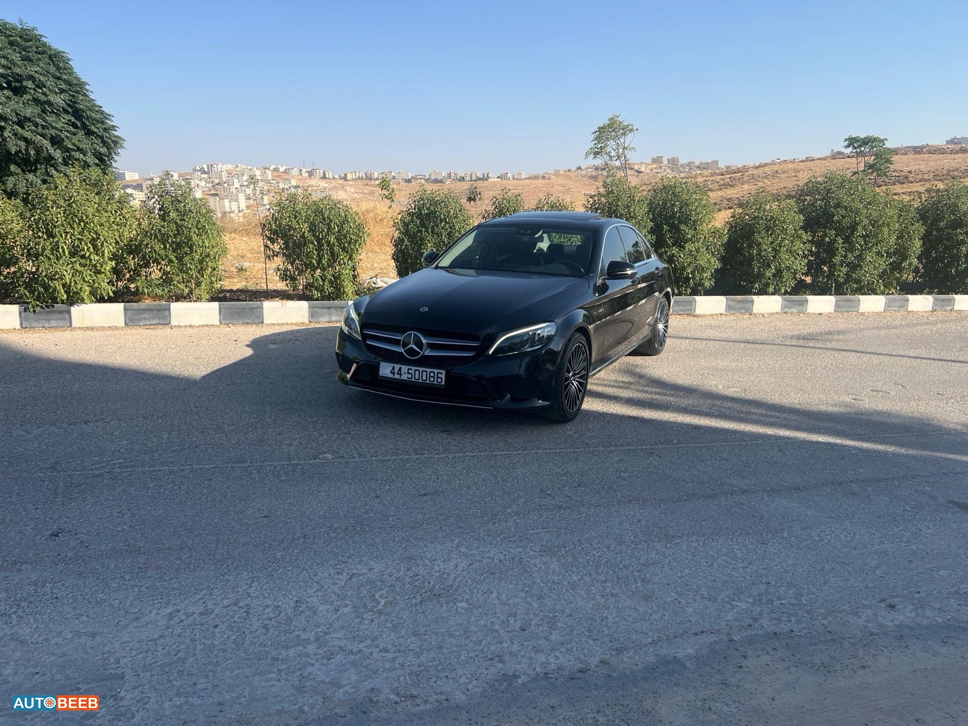 Mercedes Benz C200 2020