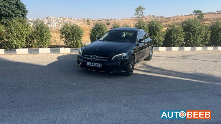 Mercedes Benz C200 2020