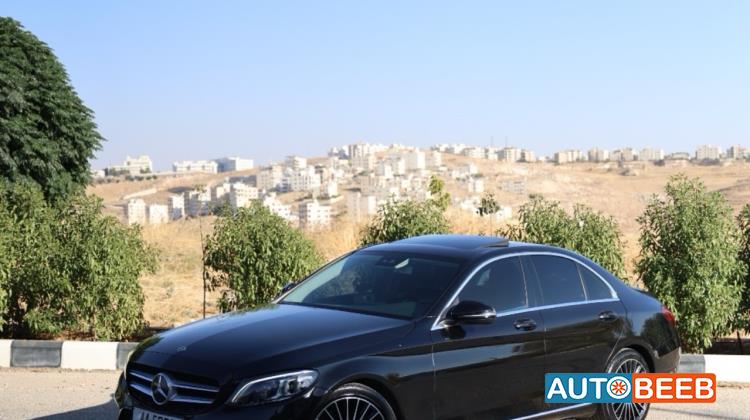 Mercedes Benz C200 2020