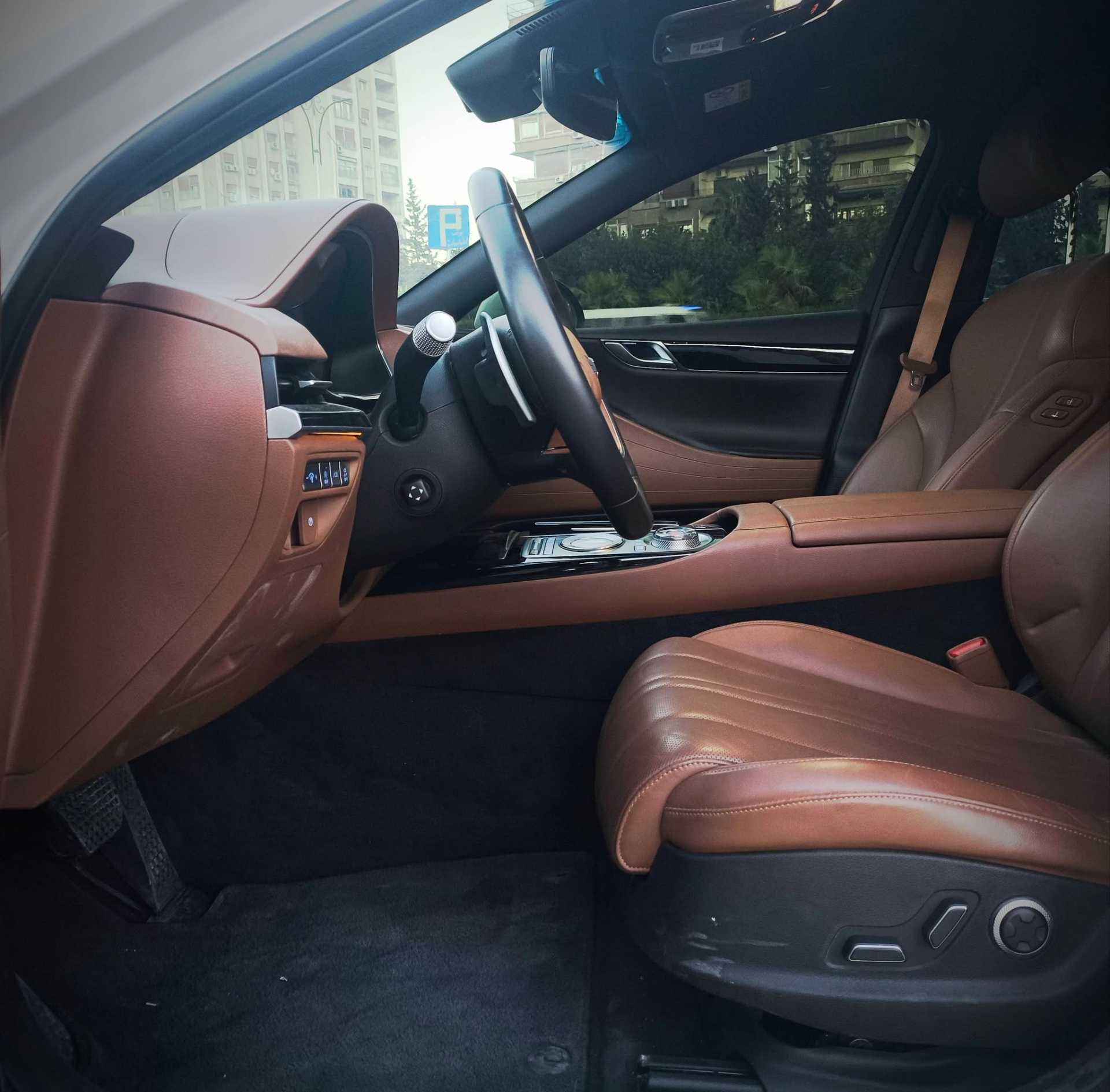 Genesis G80 2021