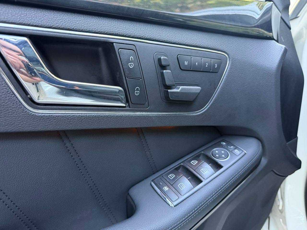 Mercedes Benz E350 2011