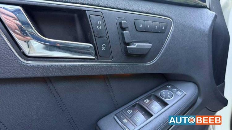 Mercedes Benz E350 2011