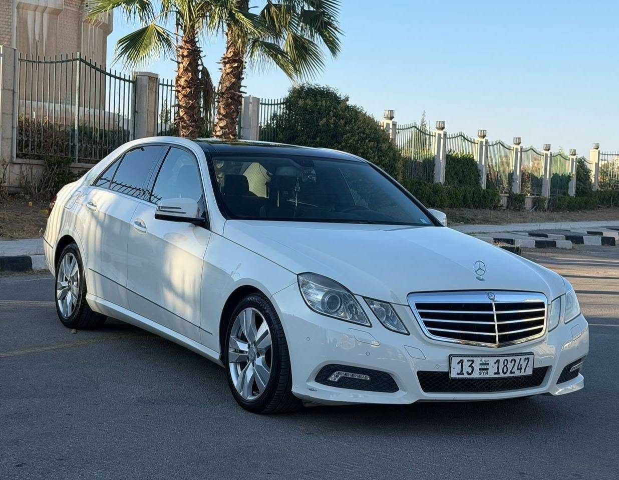 Mercedes Benz E350 2011