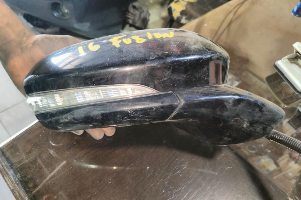 Body  Wing Mirror Ford Fusion