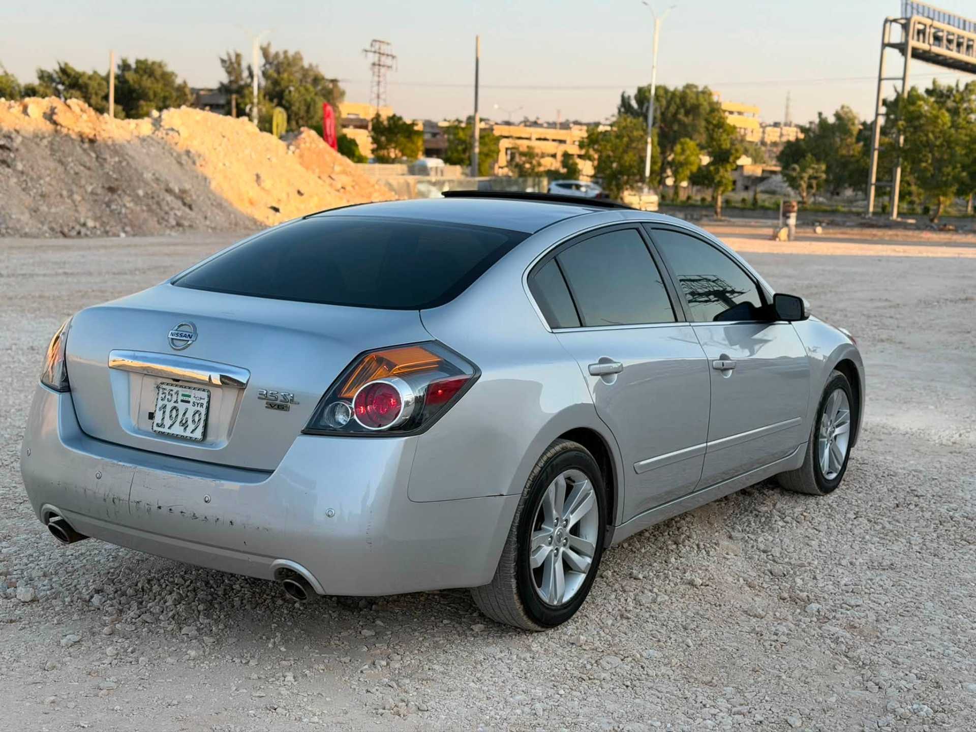 Nissan Altima 2011