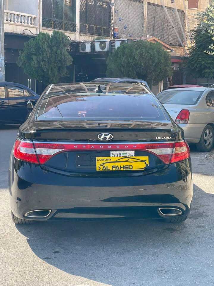 Hyundai Grandeur 2012