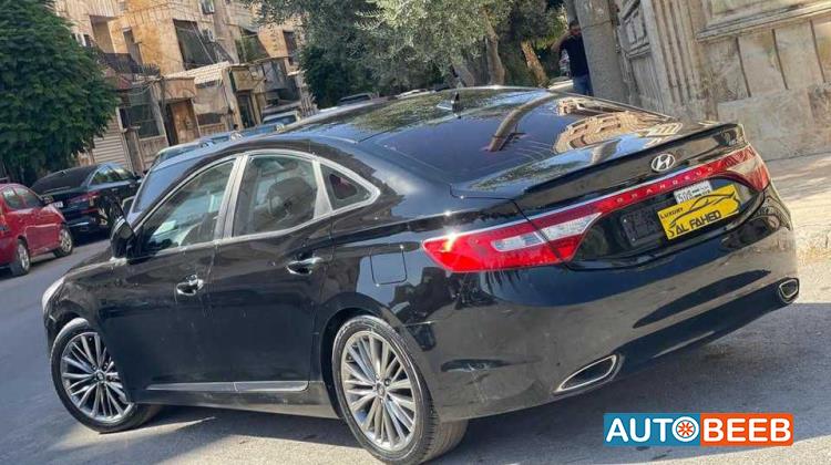 Hyundai Grandeur 2012