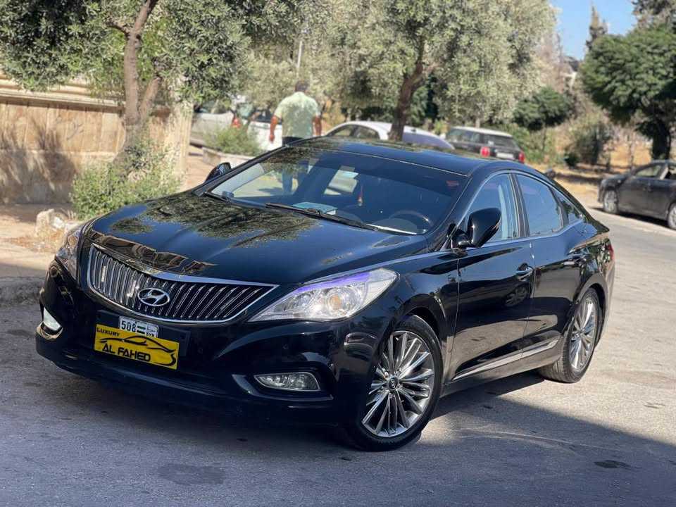 Hyundai Grandeur 2012