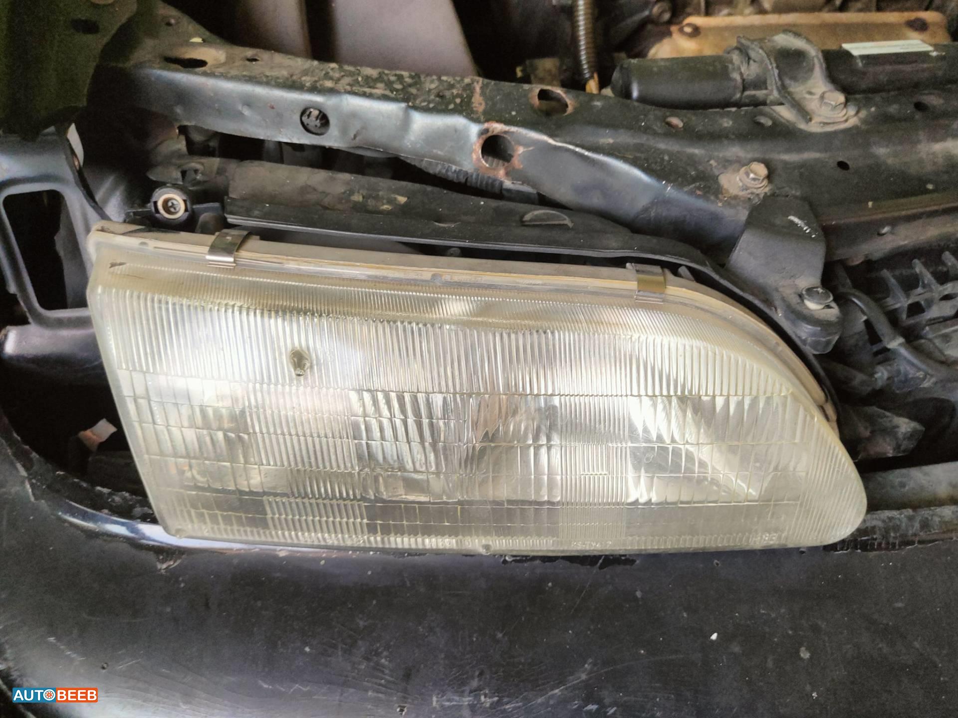 Lights Front light Toyota Corolla