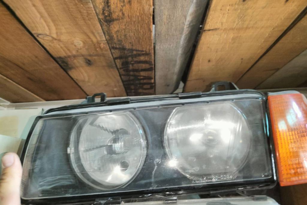Lights Front light BMW 320