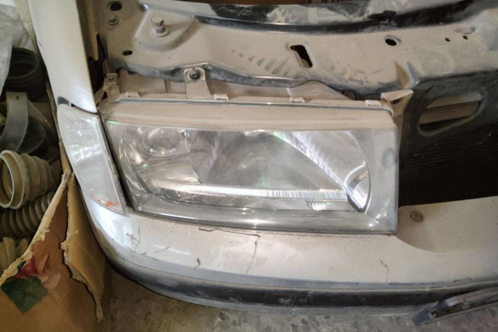 Lights Front light Skoda Octavia