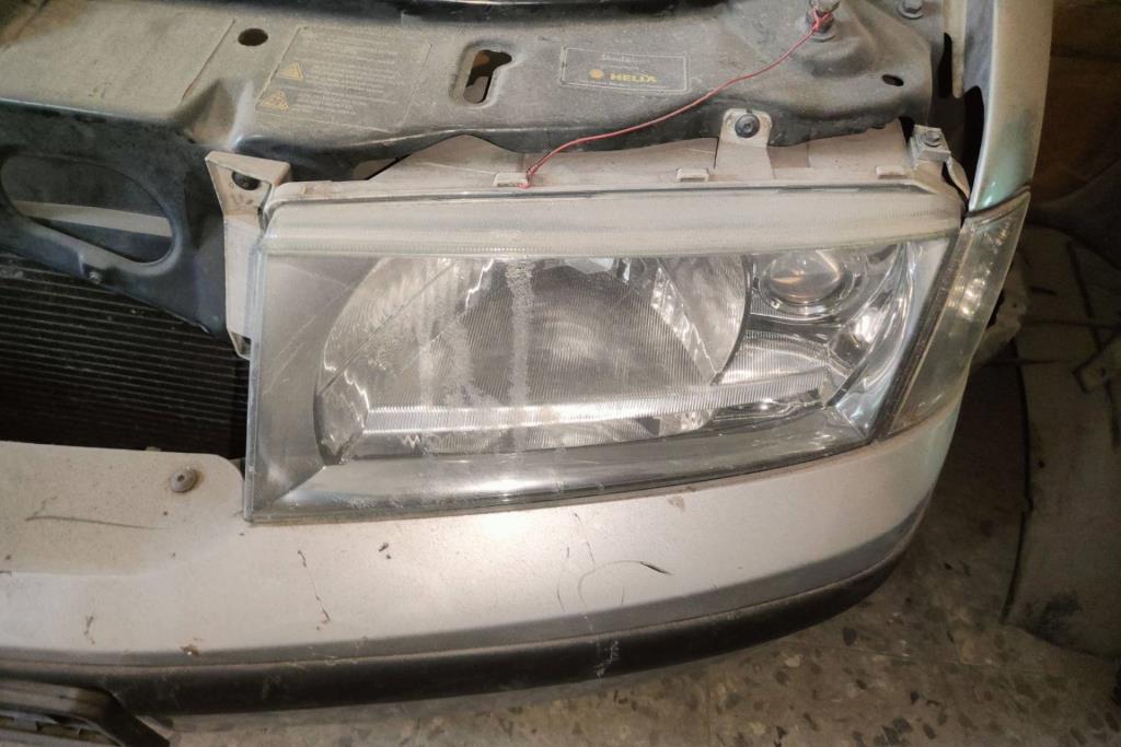 Lights Front light Skoda Octavia