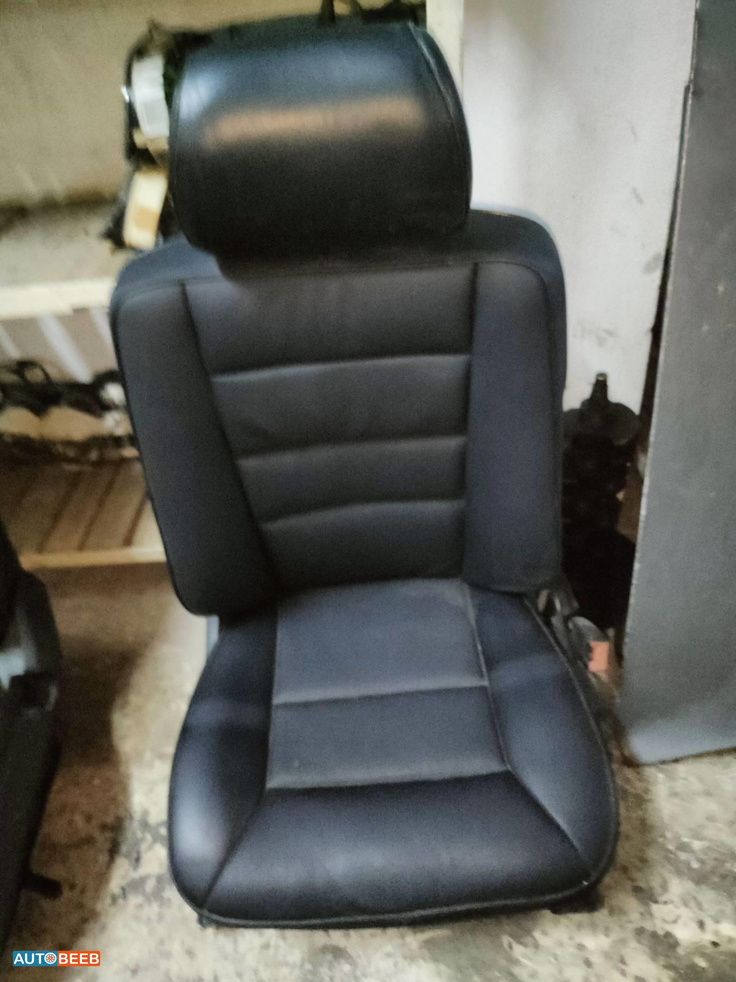 Cabin  Seat Mercedes Benz E200