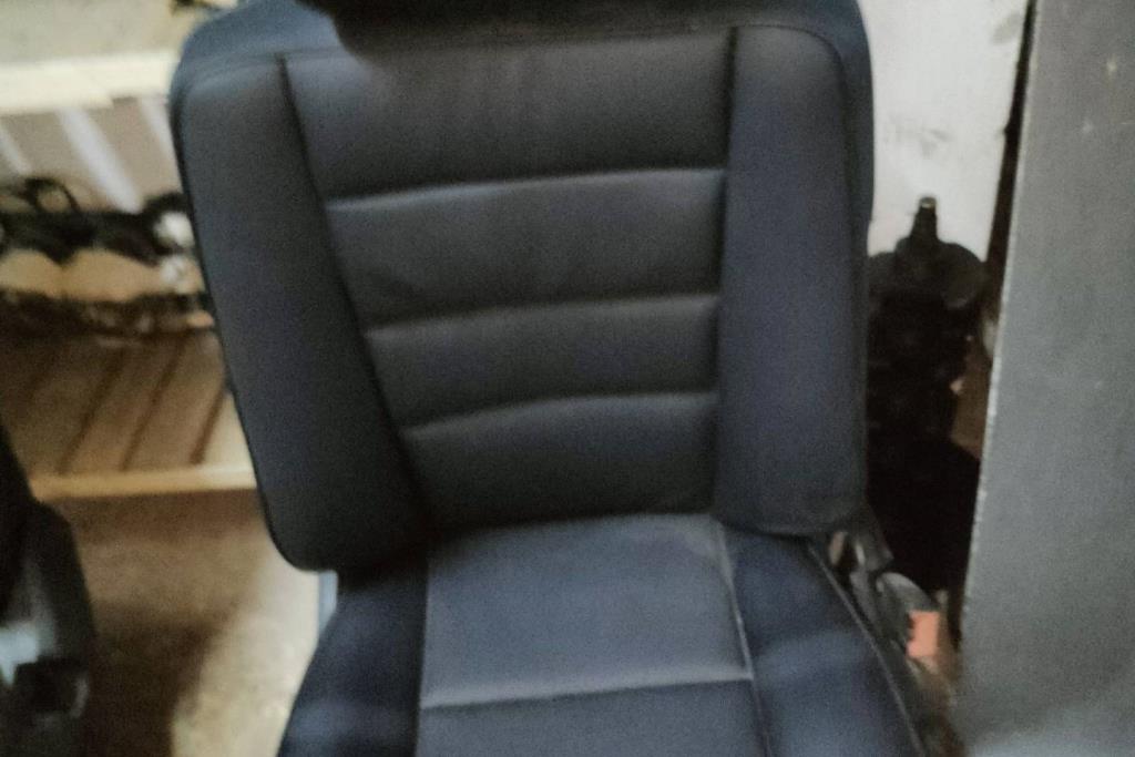 Cabin  Seat Mercedes Benz E200