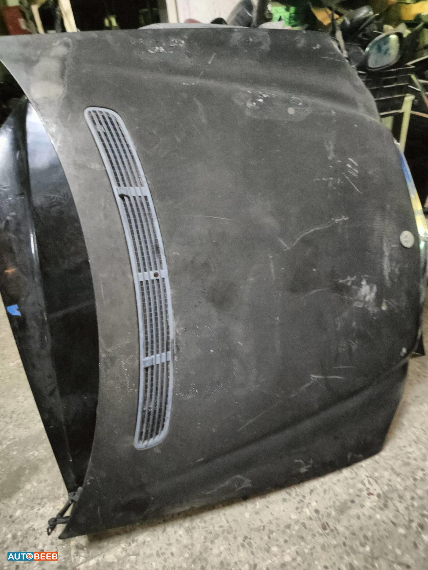 Body  Hood Mercedes Benz E200