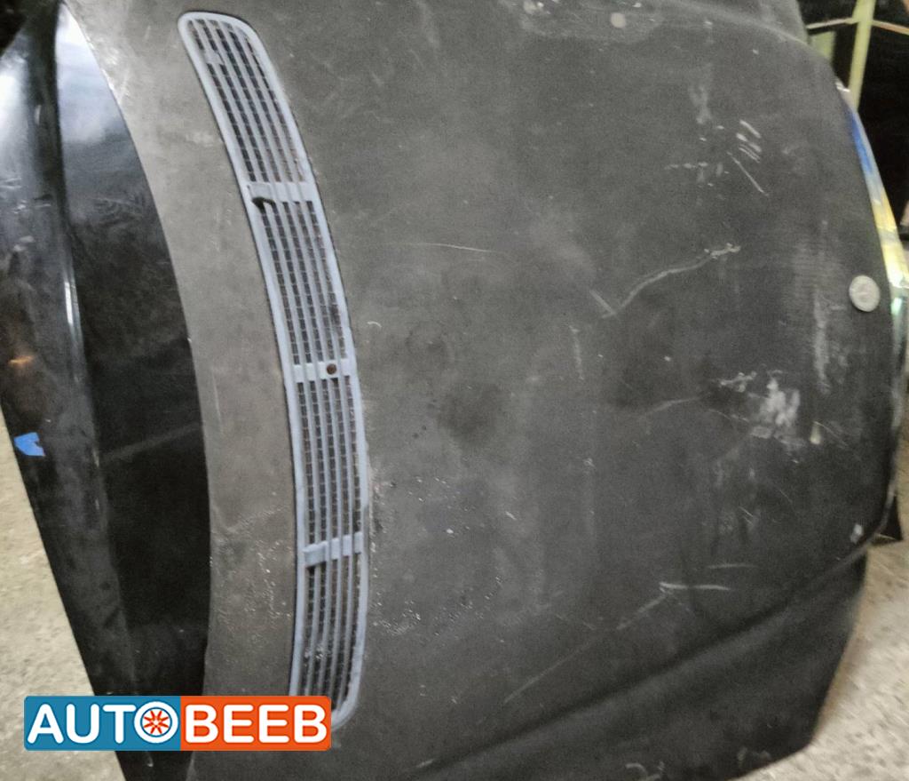 Body  Hood Mercedes Benz E200