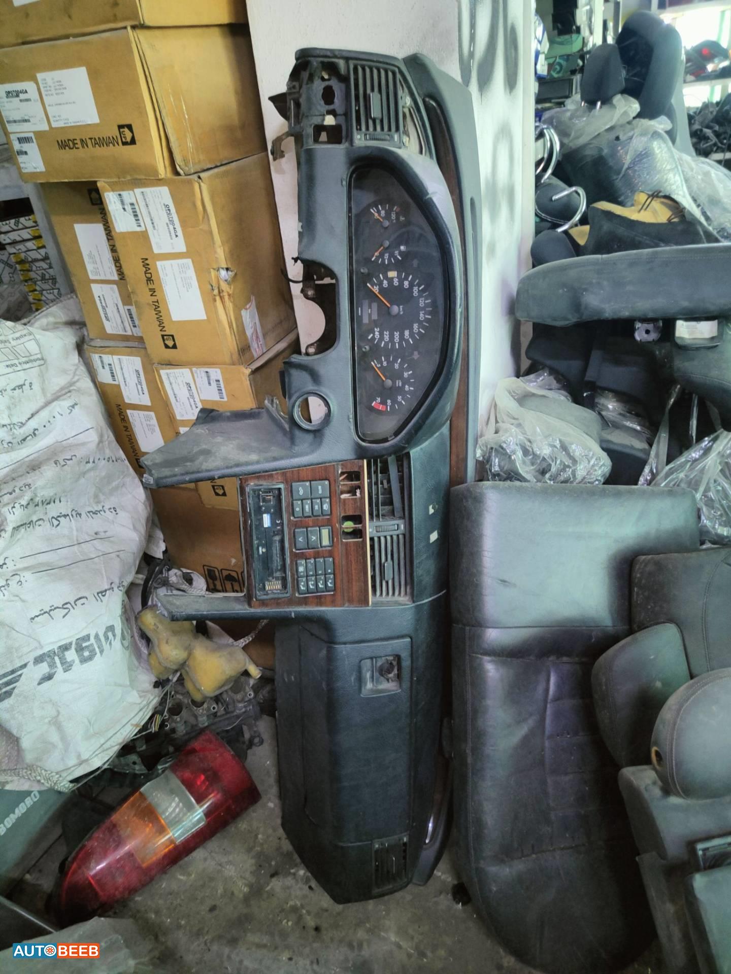 Cabin  Dashboard Mercedes Benz C200