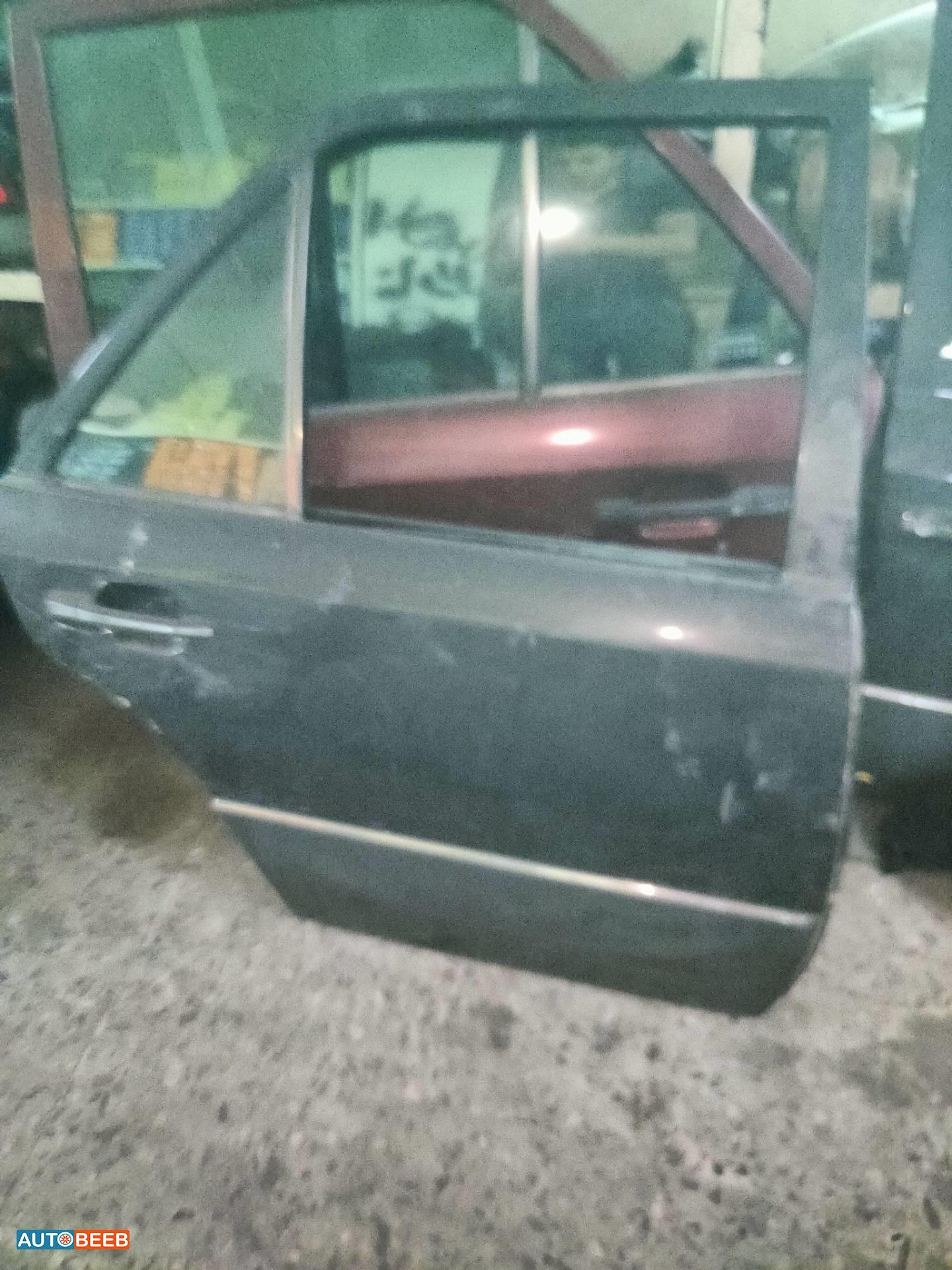 Body  Doors Mercedes Benz E200
