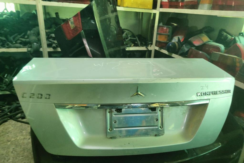 غطاء خلفي c200 2007 2008 2009