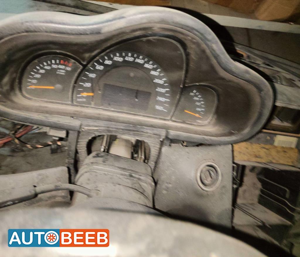 Cabin  Dashboard Mercedes Benz C200