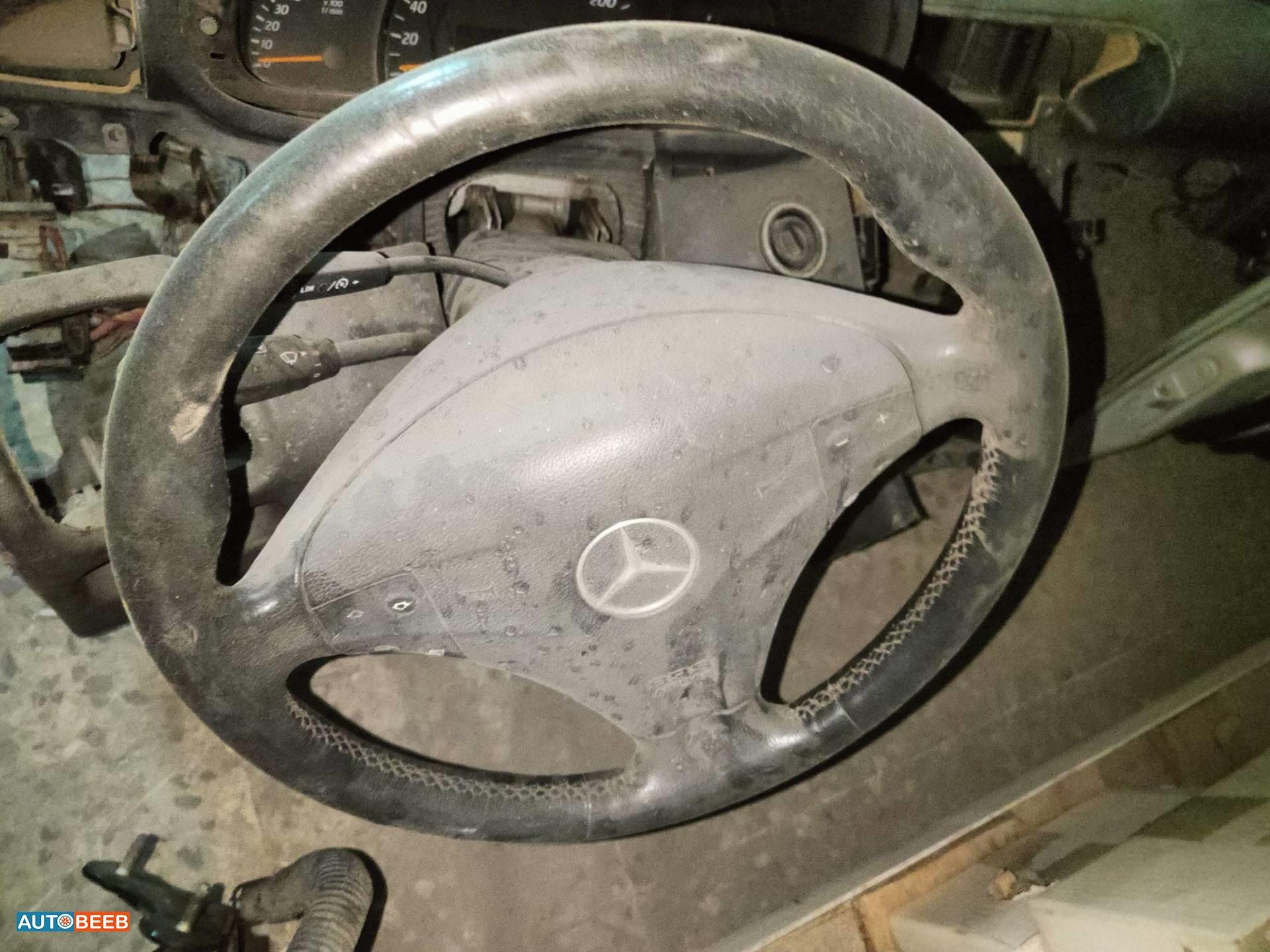 Cabin  Steering Wheel Mercedes Benz C200