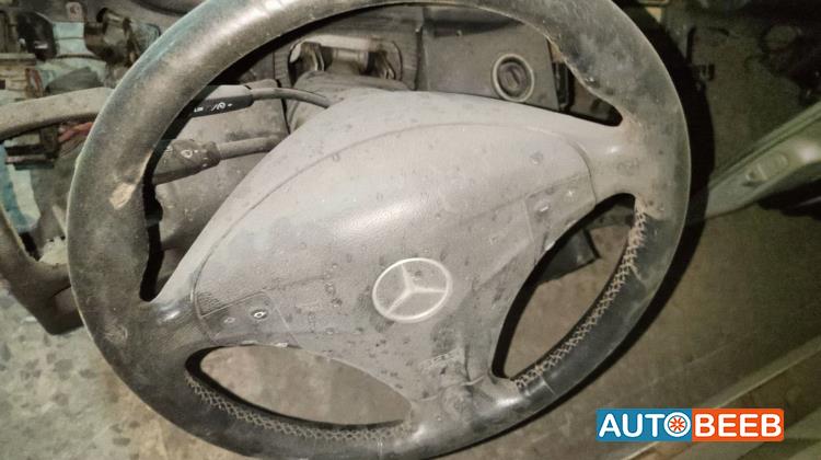 Cabin  Steering Wheel Mercedes Benz C200