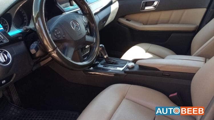 Mercedes Benz E200 2012