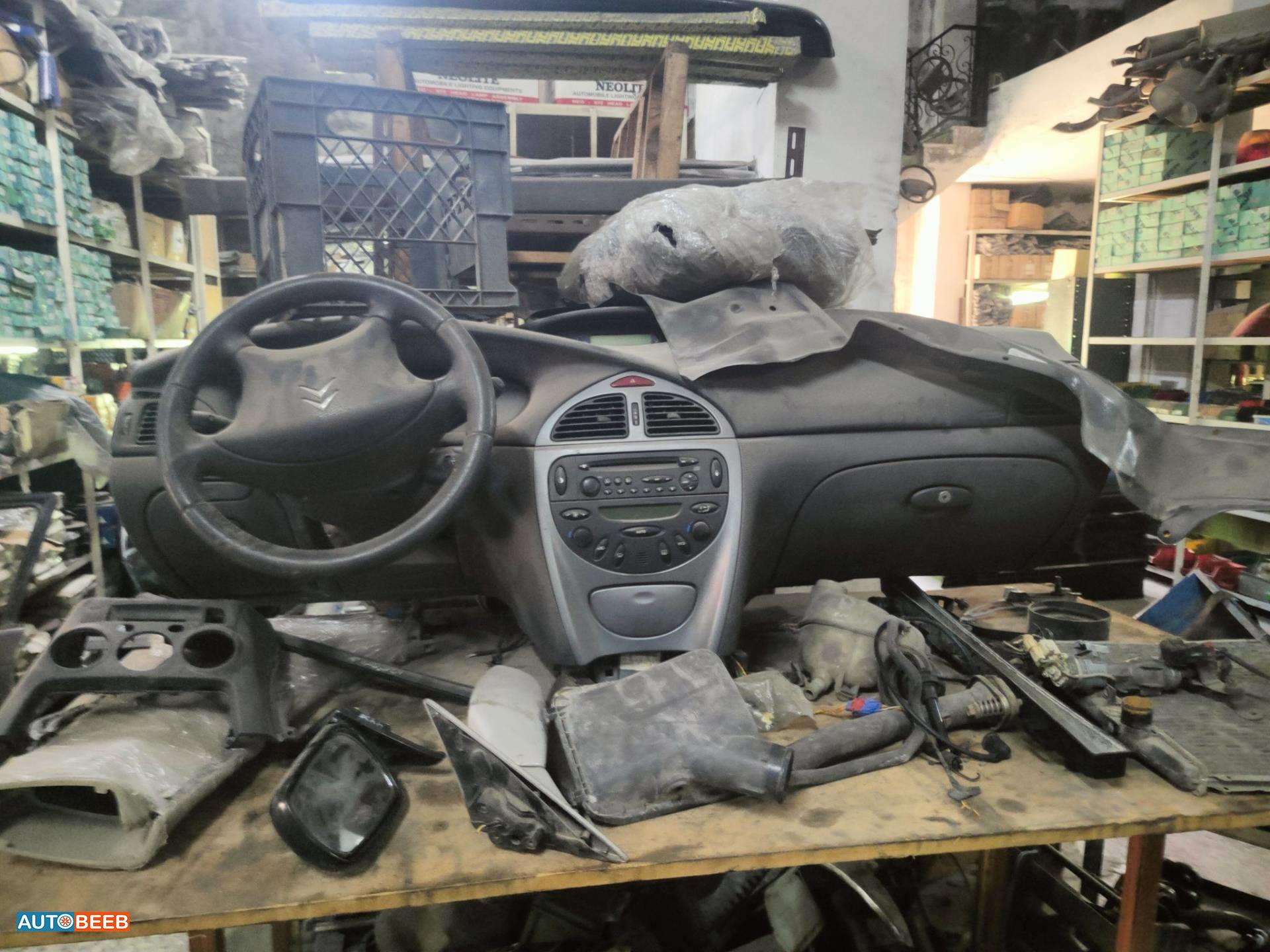 Cabin  Dashboard Citroen C5