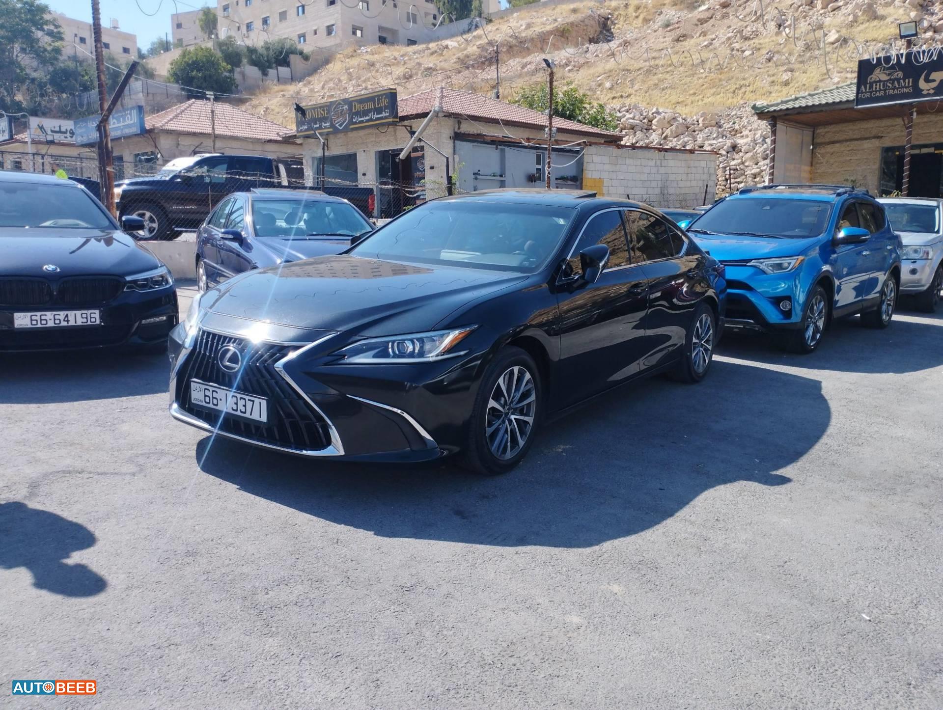 Lexus ES300 2023