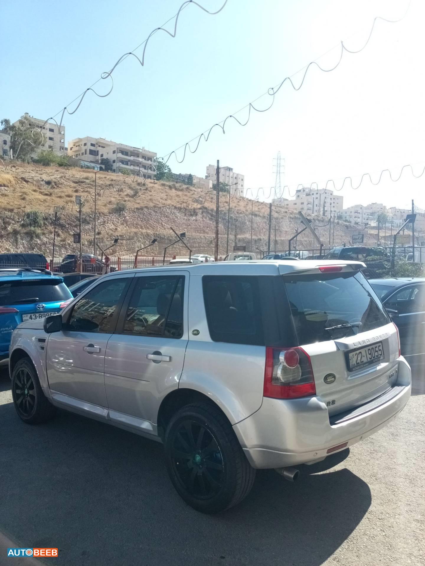 Land Rover LR2 2014