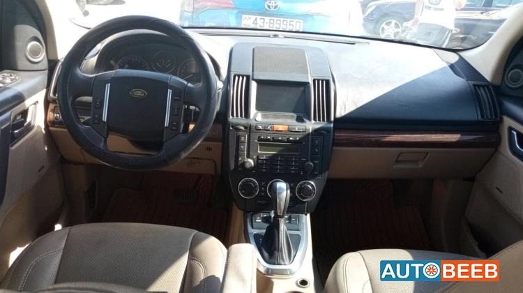 Land Rover LR2 2014
