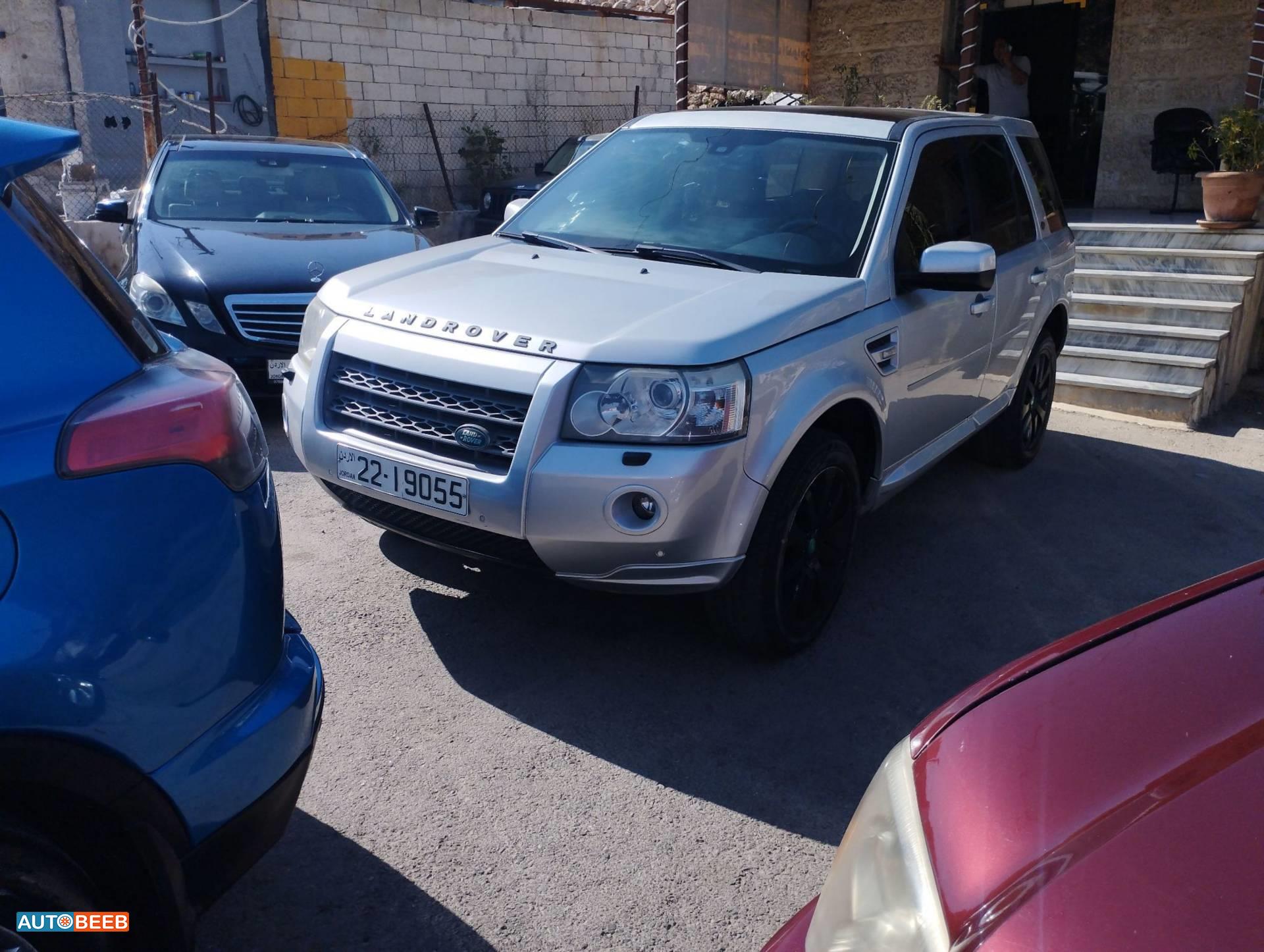 Land Rover LR2 2014