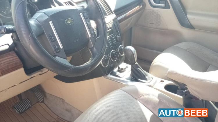 Land Rover LR2 2014