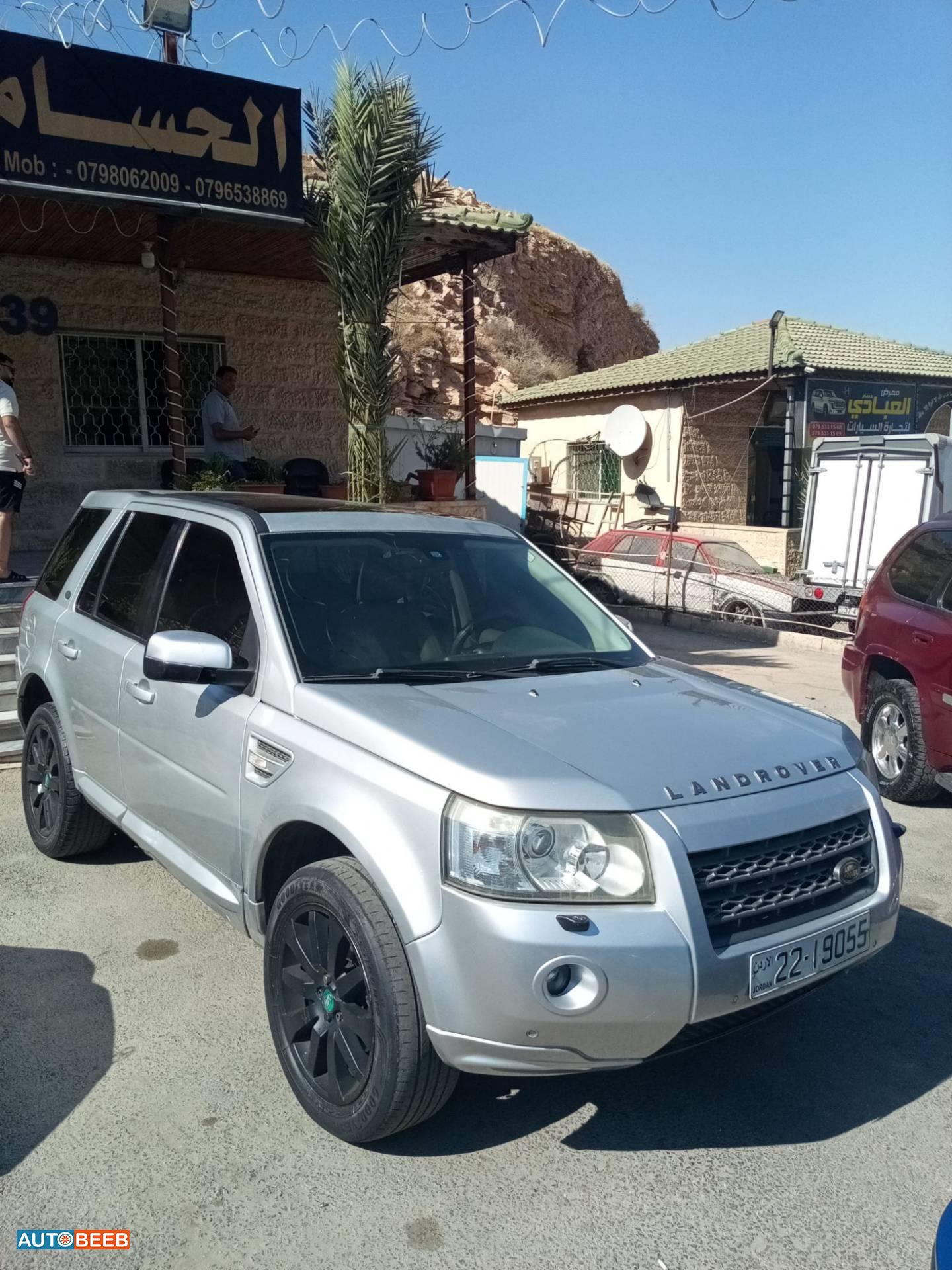 Land Rover LR2 2014