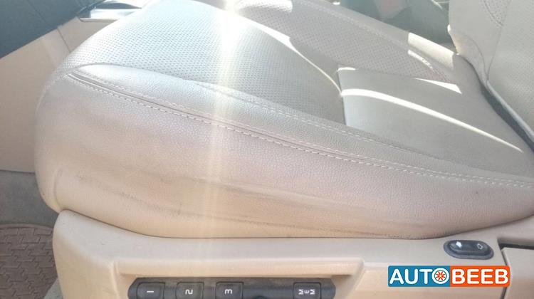 Land Rover LR2 2014