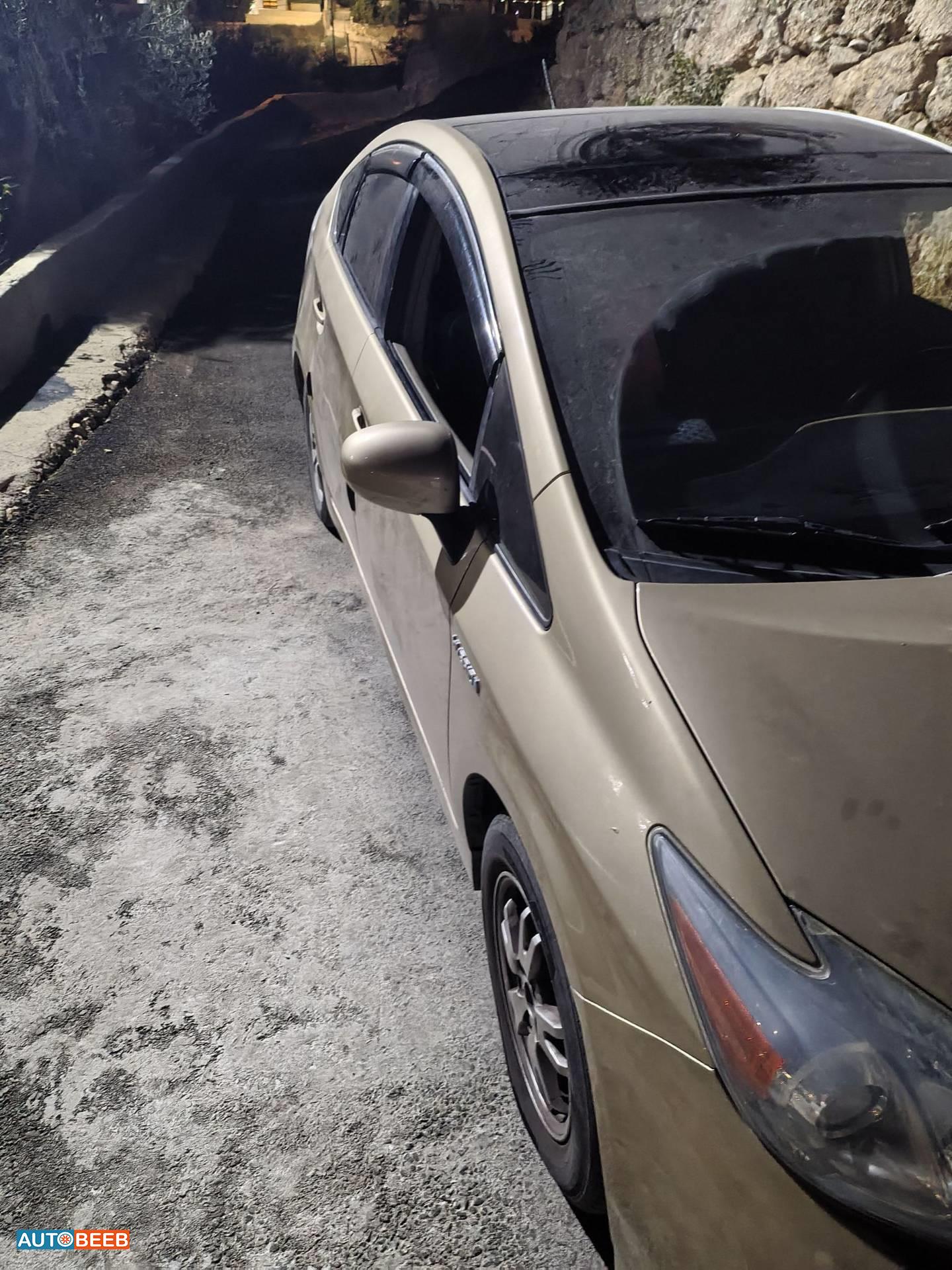 Toyota Prius 2010