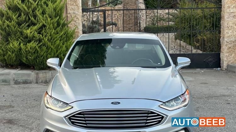 Ford Fusion 2017