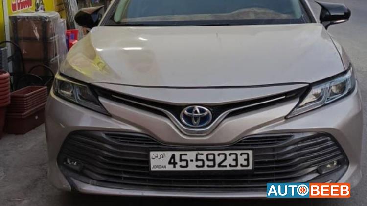 Toyota Camry 2020