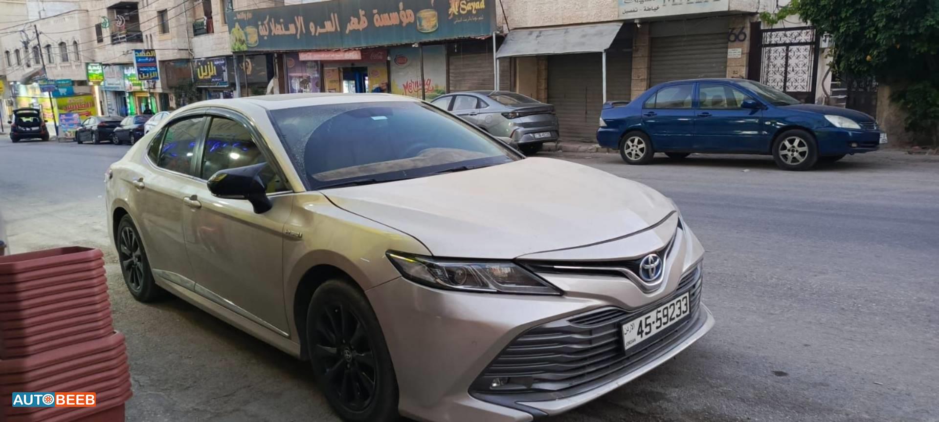 Toyota Camry 2020