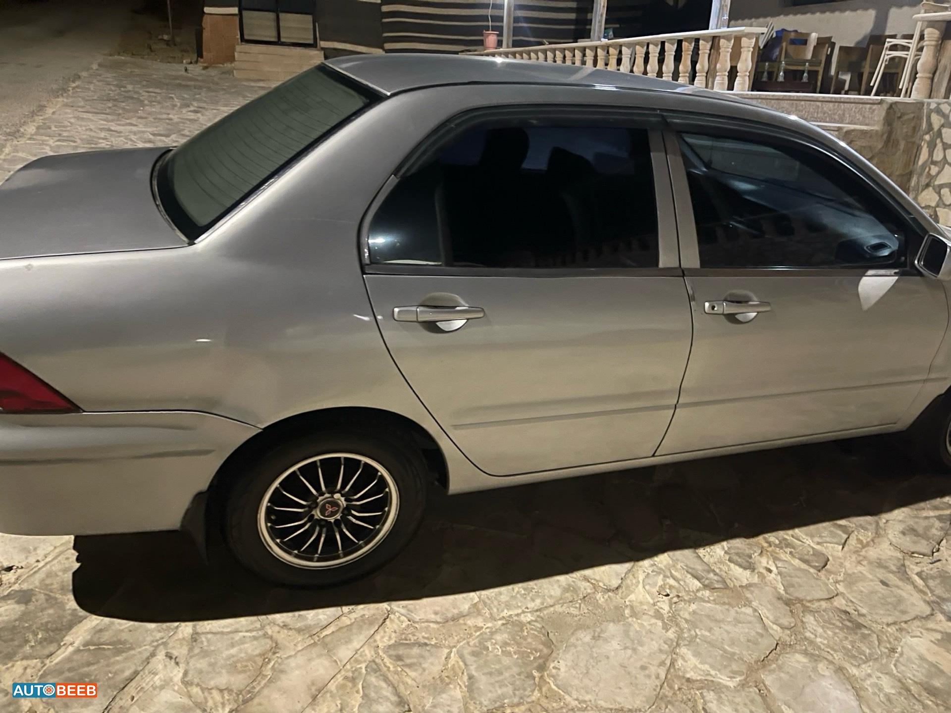 Mitsubishi Lancer 2003