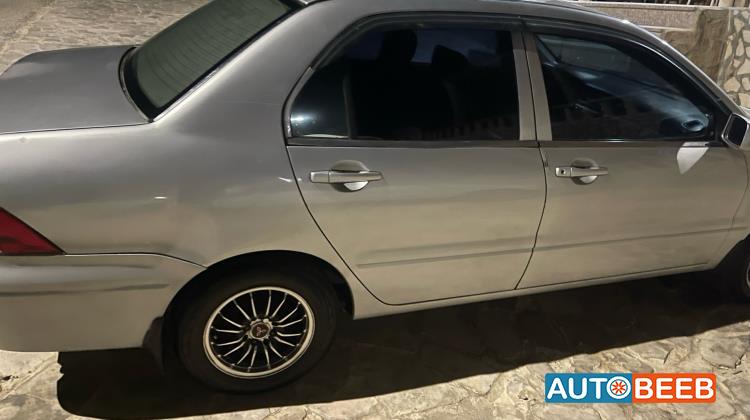 Mitsubishi Lancer 2003